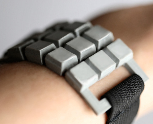 Design model of a wrist device to curb alcohol cravings
